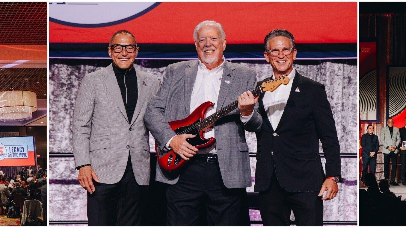 Steve White receiving his Rock Star Award, flanked by l-r: Frank Torre, Vice Chairman, and Mark W. Davis, Chairman &amp; CEO