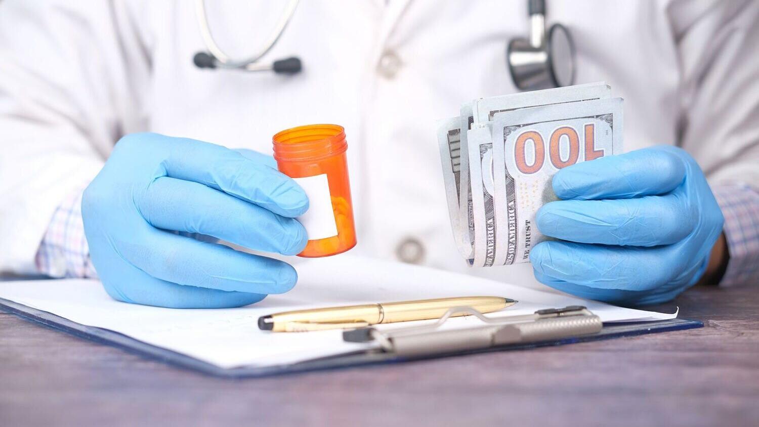 healthcarecosts_featured