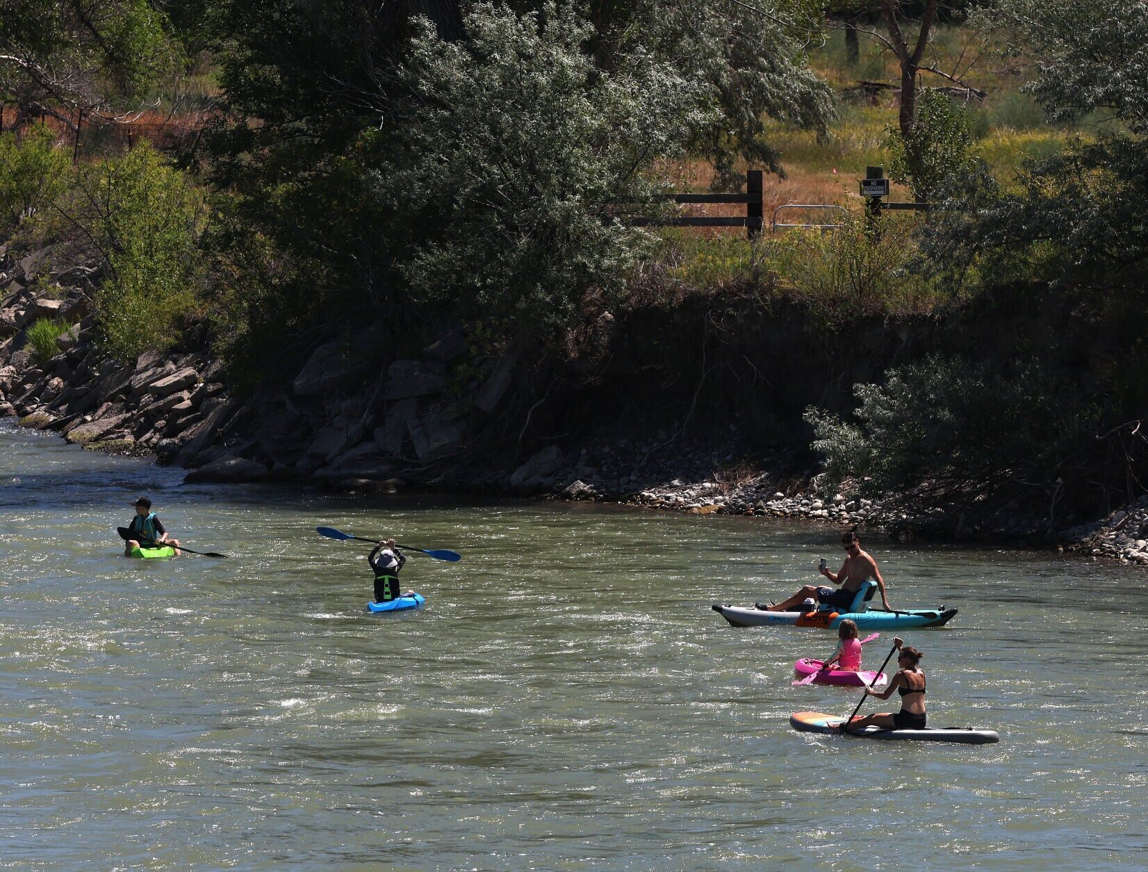 Yellowstone boaters