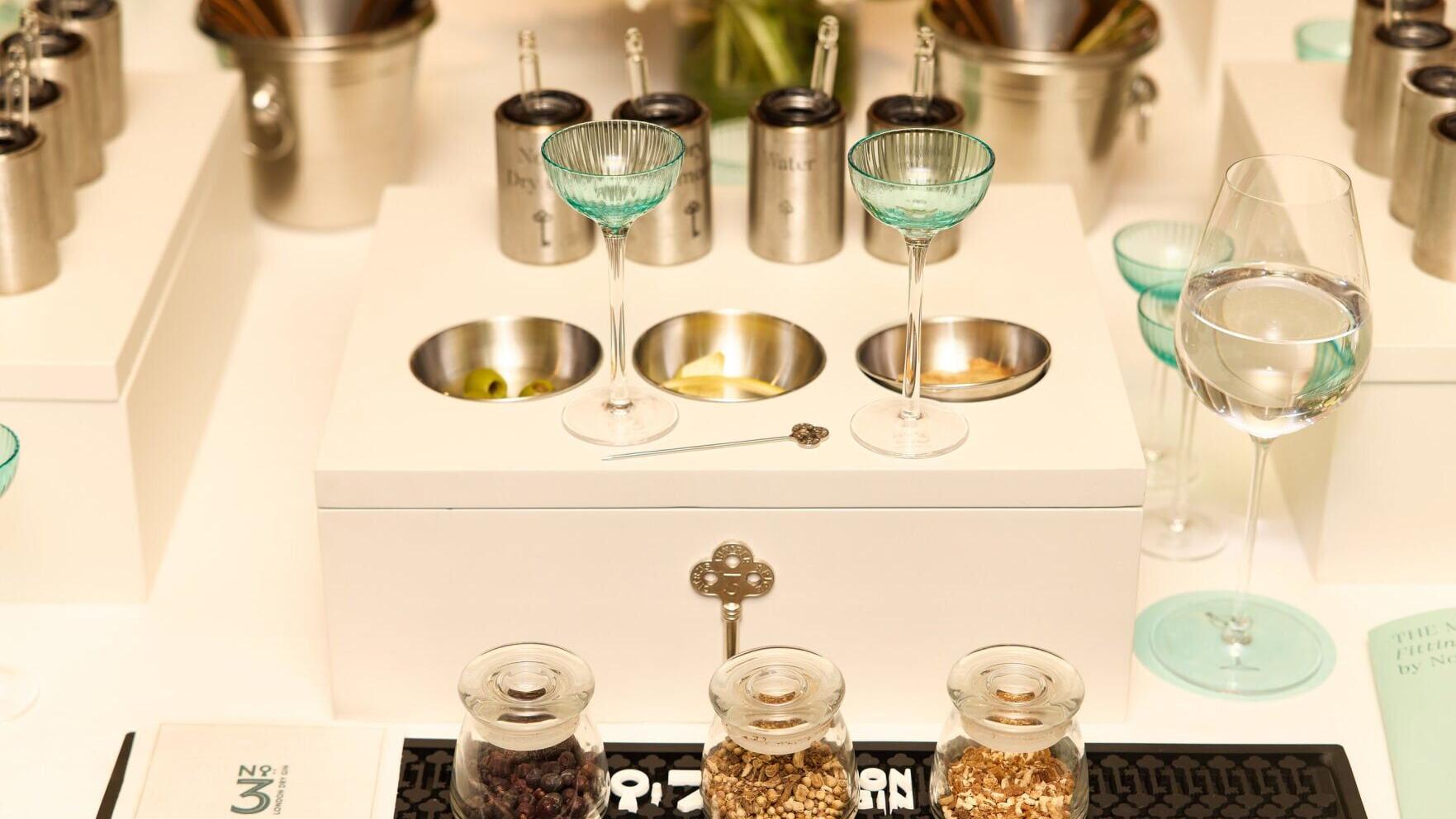 No. 3 London Dry Gin Martini Fitting Boutique