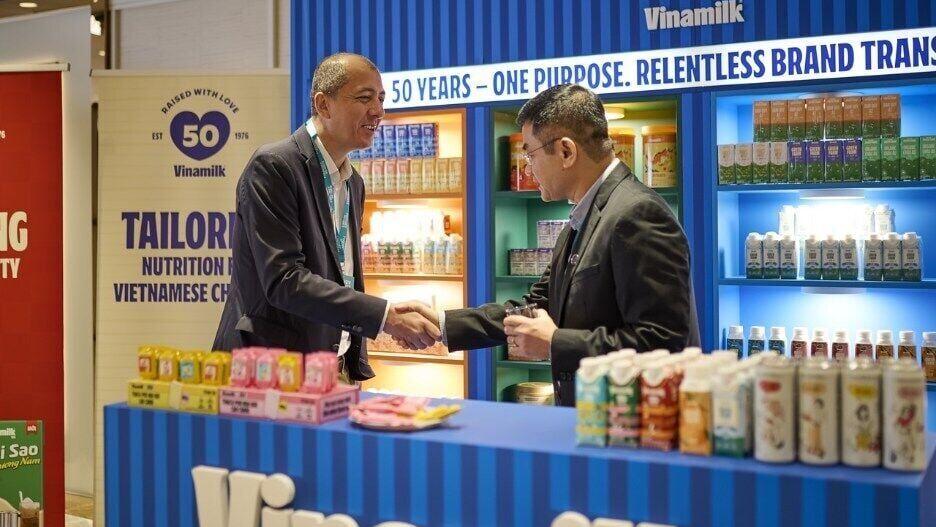 International delegates explored Vinamilk’s products and nutritional solutions at the Global Dairy Conference 2026