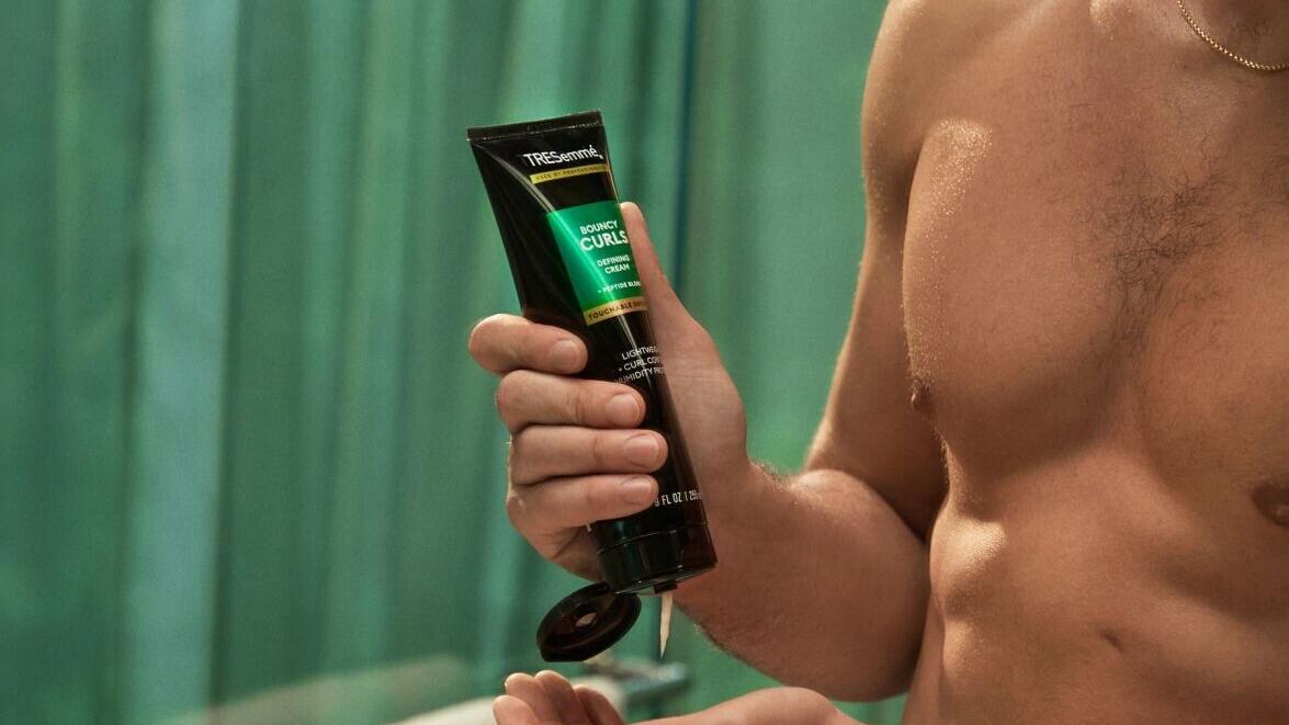 "Hot Curl Summer" from TRESemmé (Credit: Bryan Berrios)