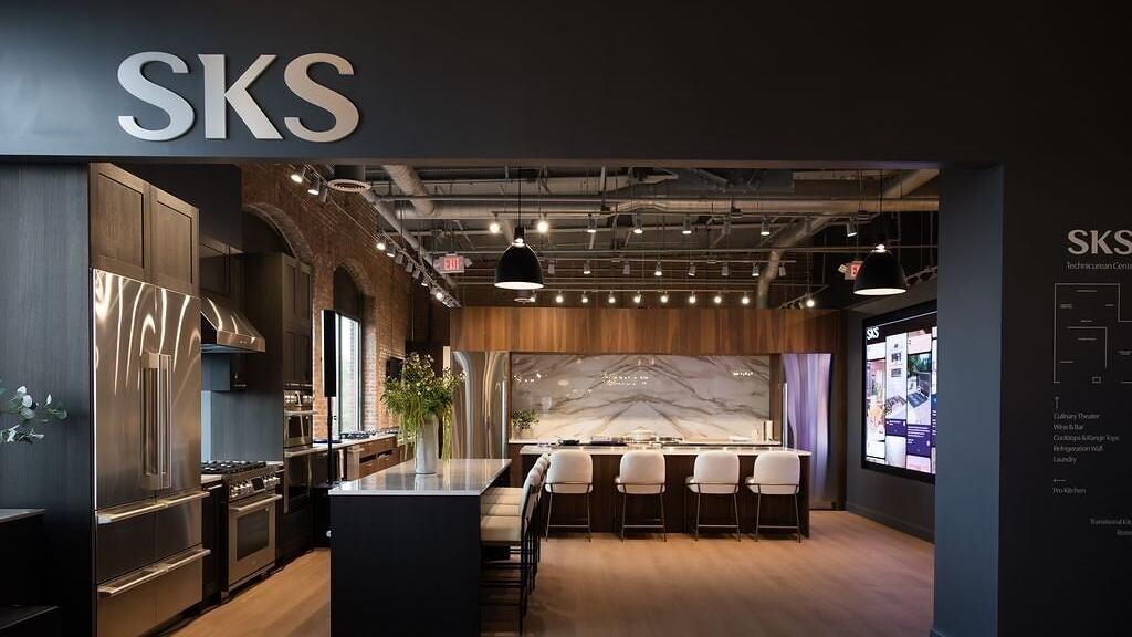 Luxury appliance brand SKS announced the opening of the first SKS Technicurean™ Center at Yale Appliance in Boston. Designed as an immersive destination for culinary innovation, connected technology and luxury design, the showroom offers homeowners and ...