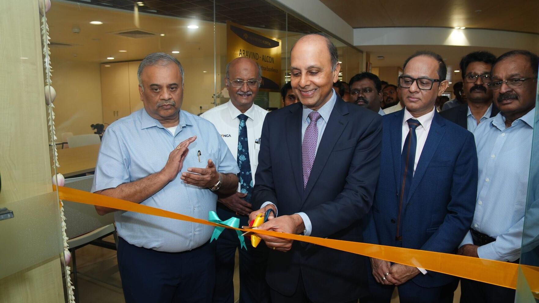 Mr. Rajkumar Narayanan, Senior Vice President, President Alcon International inaugurates the Aravind Alcon Global Centre of Excellence (CoE) for Vitreoretinal Surgery
