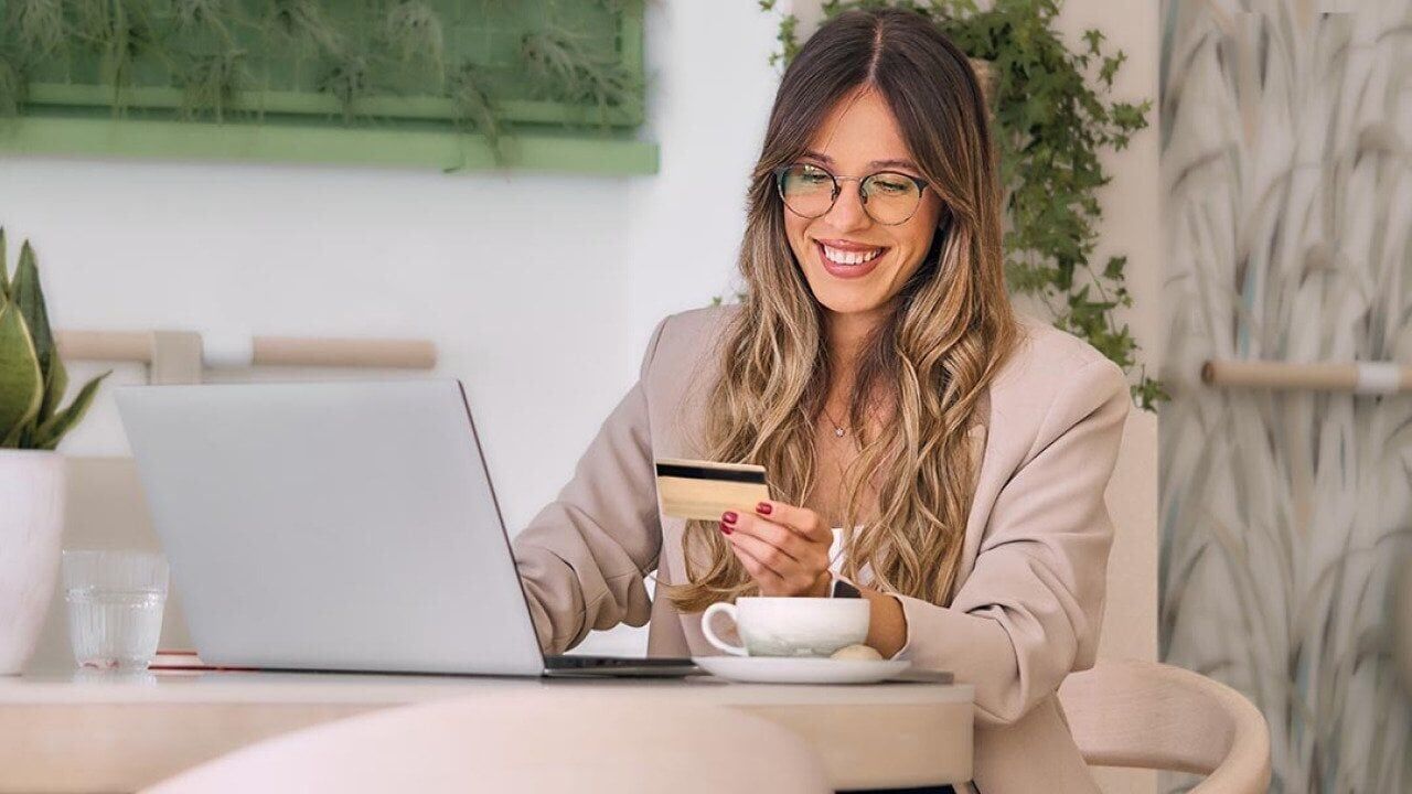 How to build your business's PAYDEX score quickly