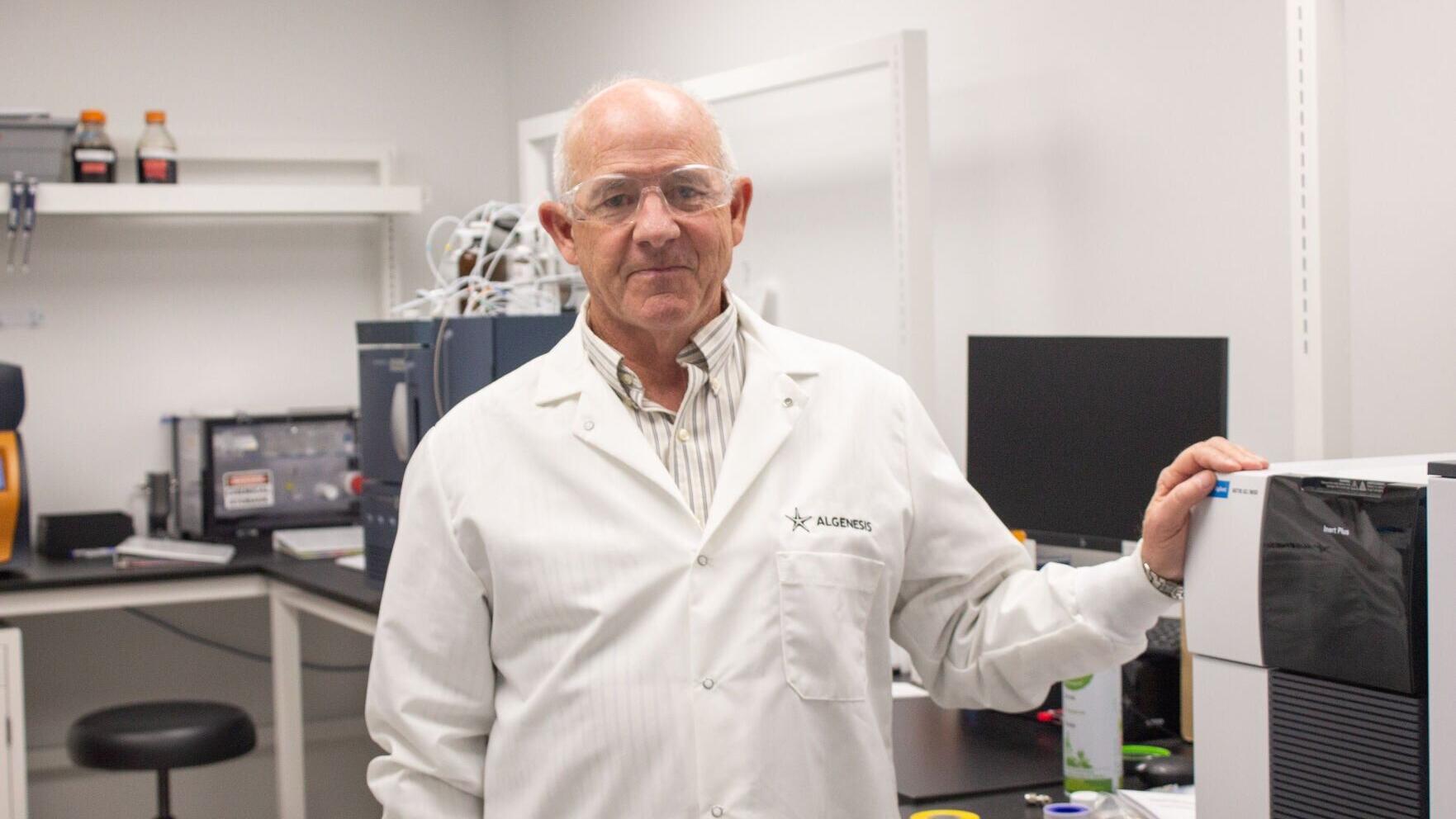 Dr. Stephen Mayfield, CEO of Algenesis Labs, at the company's research laboratory where the award-winning Soleic® biodegradable polyurethane platform was developed.