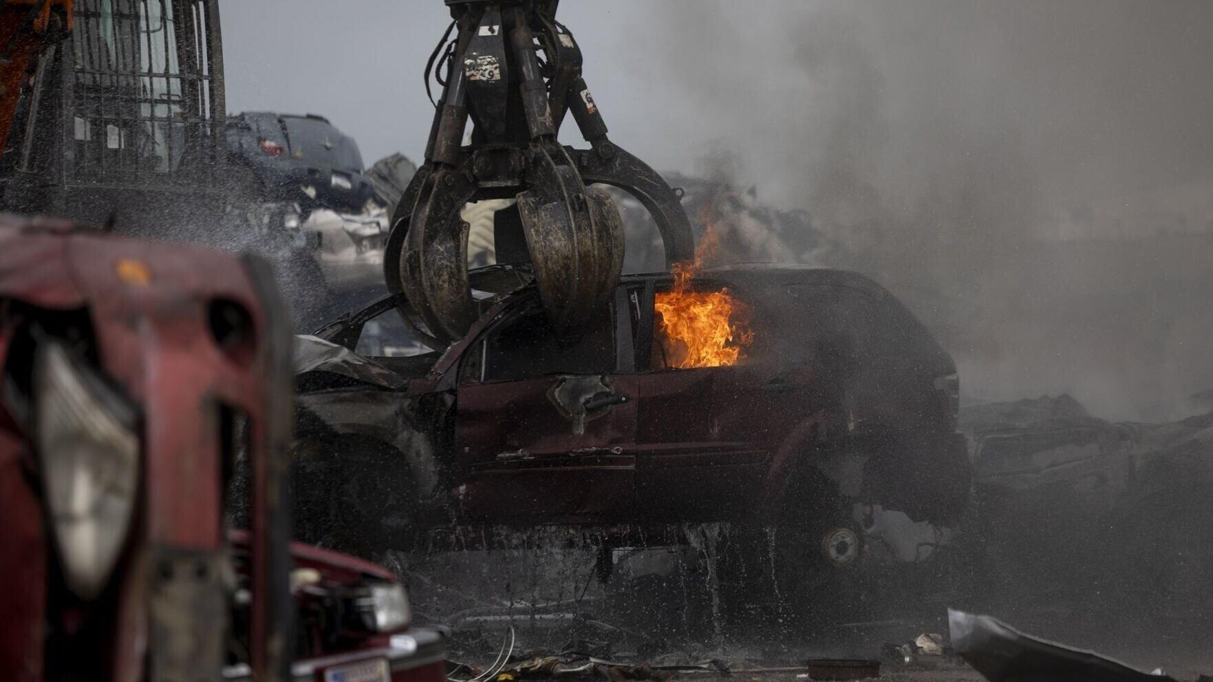Axmen fire 03