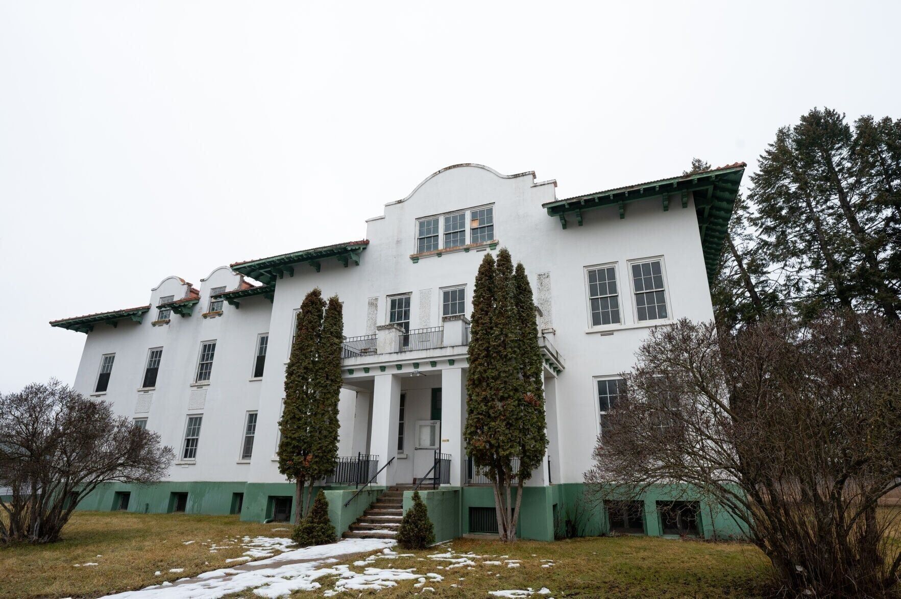 Old Post Hospital front view
