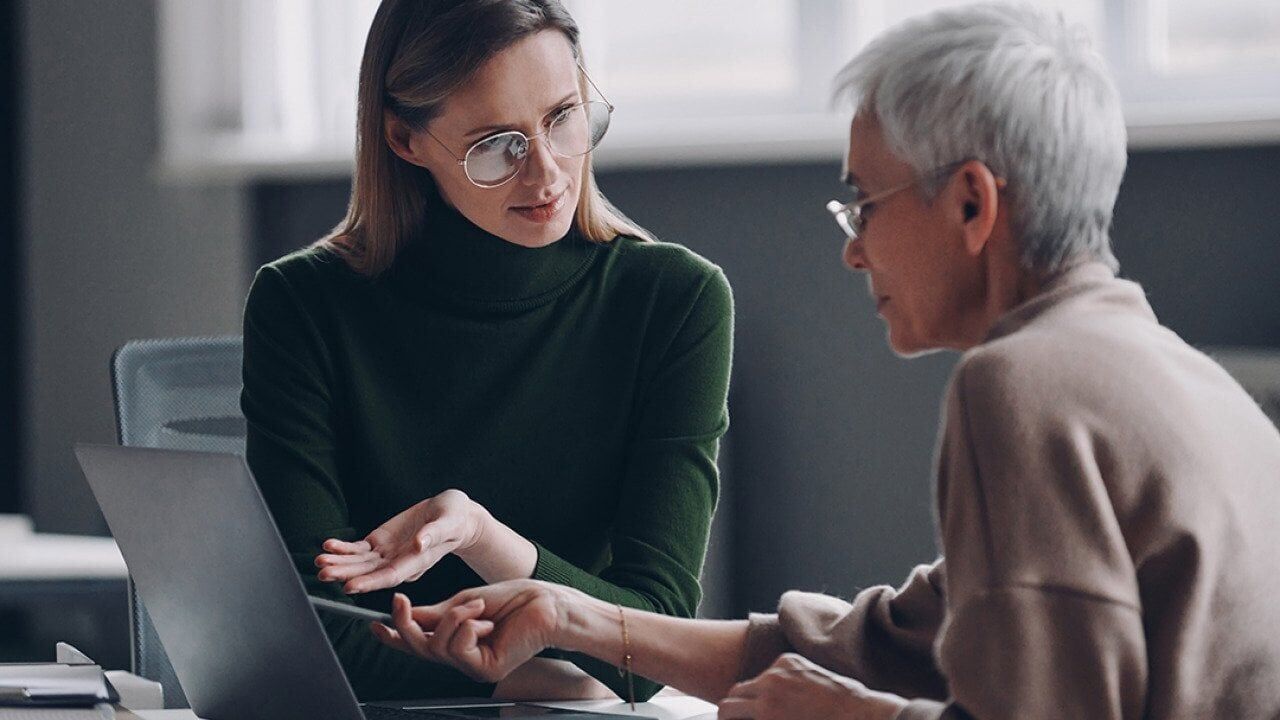 AI is changing how financial advisors work. Regulators are paying attention.
