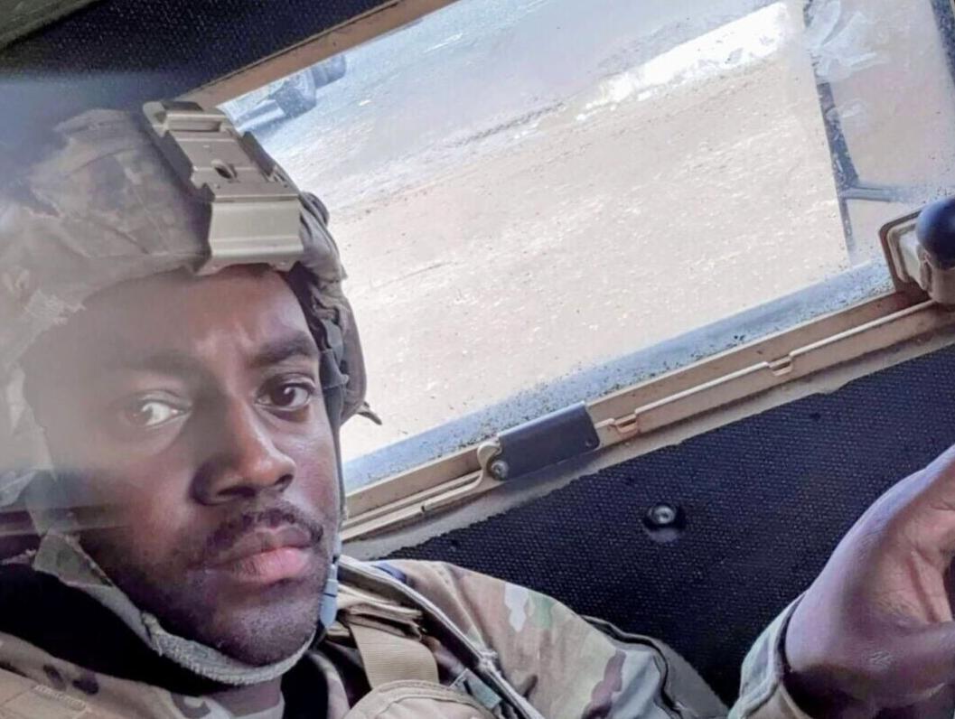 Lezhaurreon Hakeem Reed considered Shamar Elkins a friend from the military