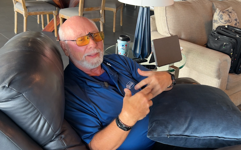 Linsey Hurd shares his long-time flight experience