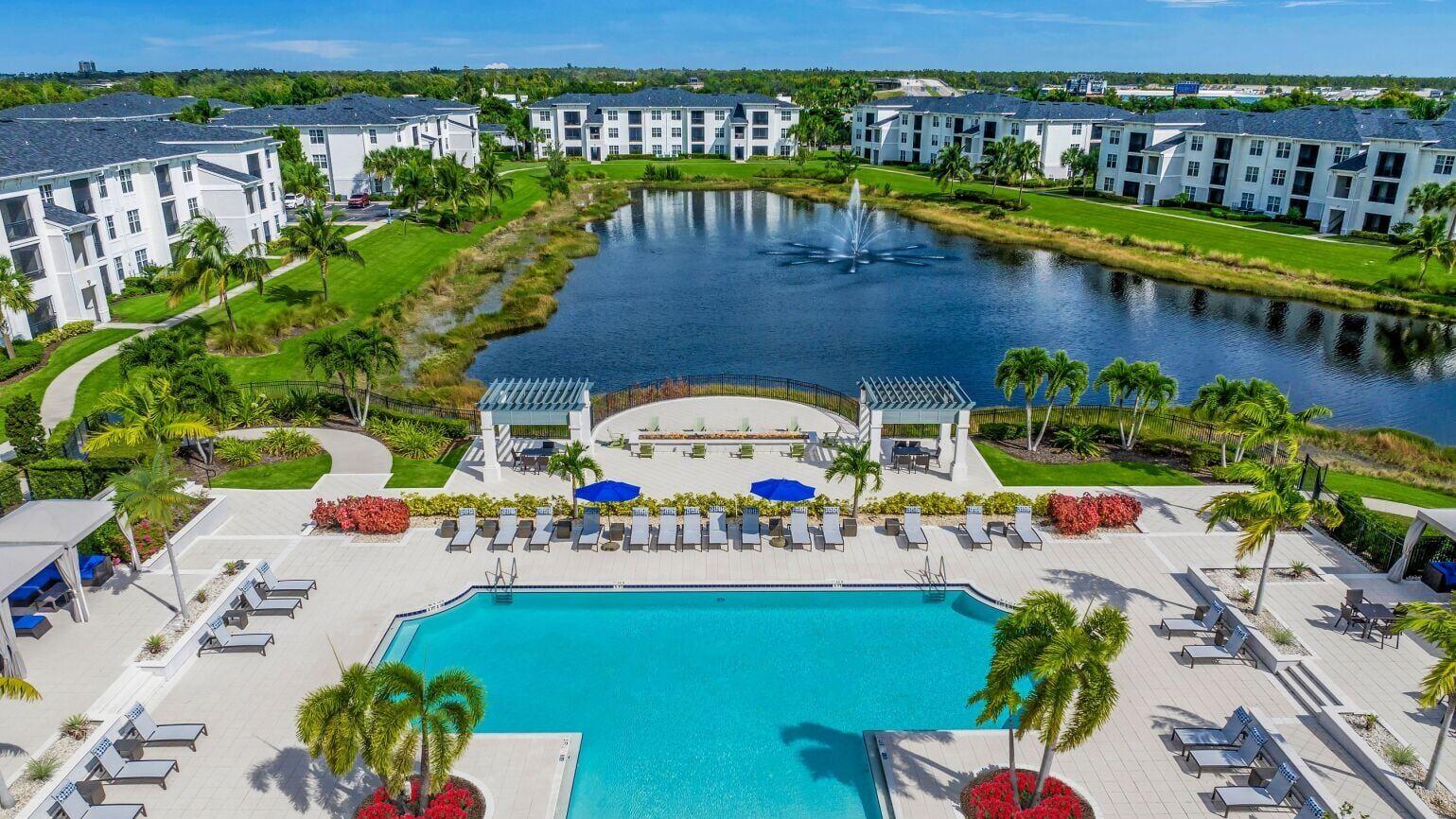 JBM Brokers The Sale of Spectra Apartments in Fort Myers, FL - a 324-Unit, Class A, 2017 vintage, Concrete Block, Multifamily Community