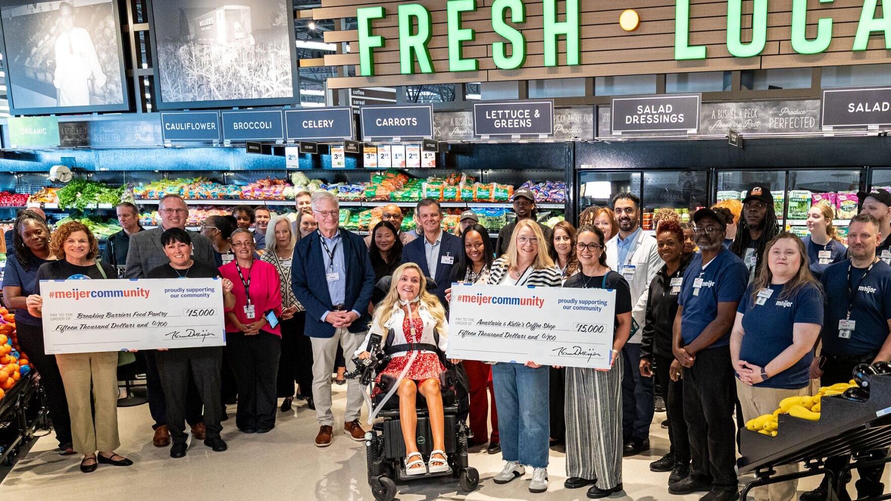 Meijer opened a new 75,000-square-foot Meijer Grocery store in Livonia, Mich., today, bringing value and fresh, convenient grocery shopping to the community. Store Director Sharron Griffin and her team demonstrated the store’s support of the community b...