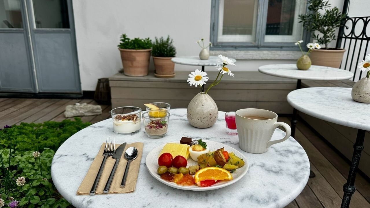 Breakfast at Kalk Hotel