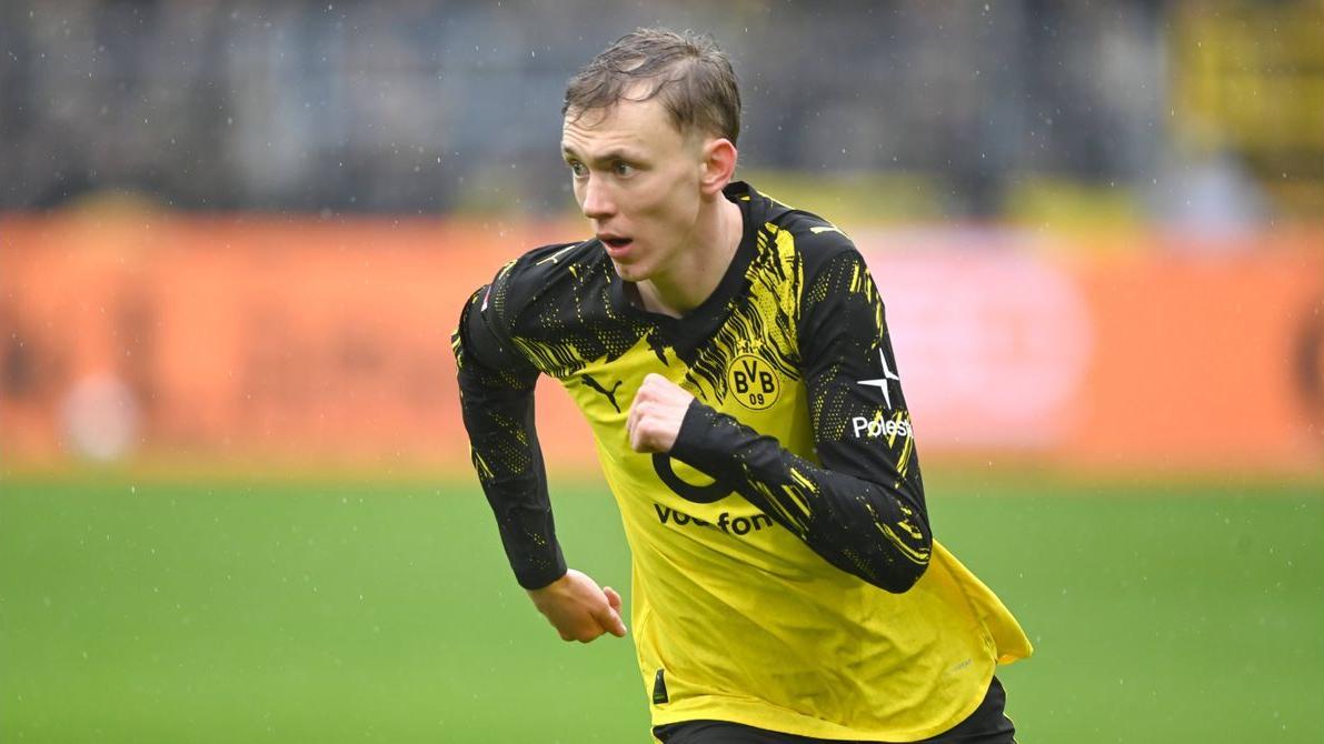 Transfer news LIVE: Arsenal track Maximilian Beier as Liverpool eye Lamine Camara